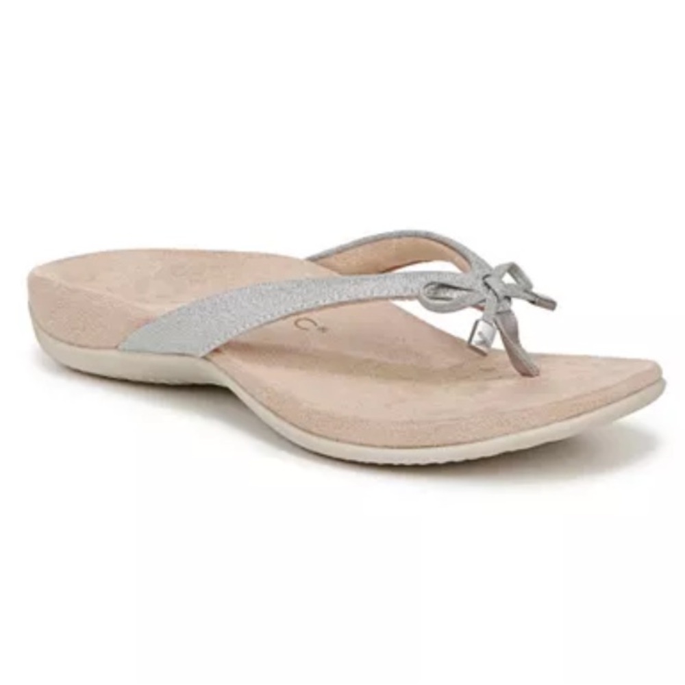 Vionic Womens Bella Silver Faux Leather  Thong Sandals 7